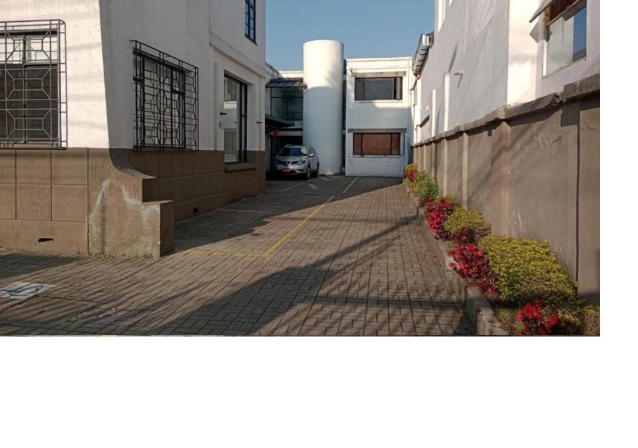 Hotel Ayenda Casa Kolping Bogotá Exterior foto